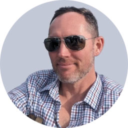 Portrait of Derek Leeds
